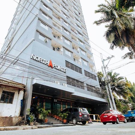 Отель Reddoorz Premium Near Trinoma Кесон-Сити Экстерьер фото