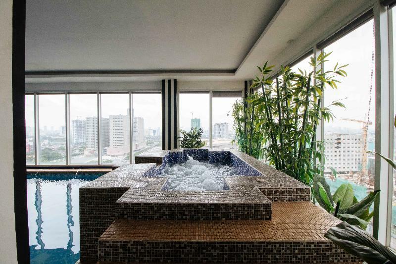 Отель Reddoorz Premium Near Trinoma Кесон-Сити Экстерьер фото