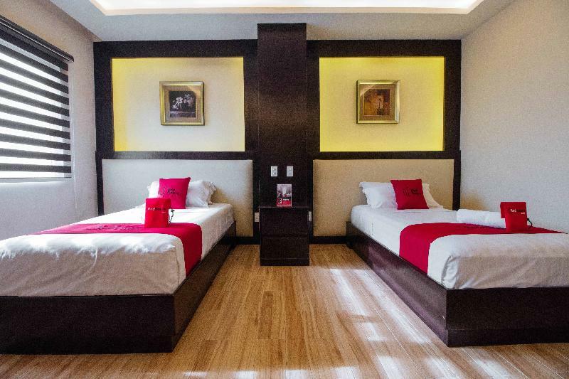 Отель Reddoorz Premium Near Trinoma Кесон-Сити Экстерьер фото