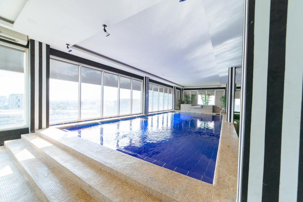 Отель Reddoorz Premium Near Trinoma Кесон-Сити Экстерьер фото
