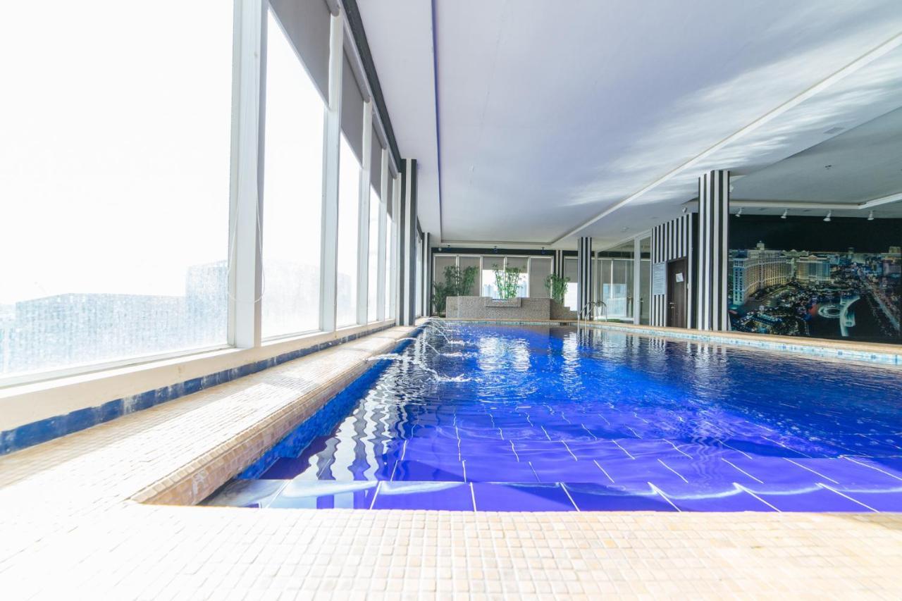 Отель Reddoorz Premium Near Trinoma Кесон-Сити Экстерьер фото