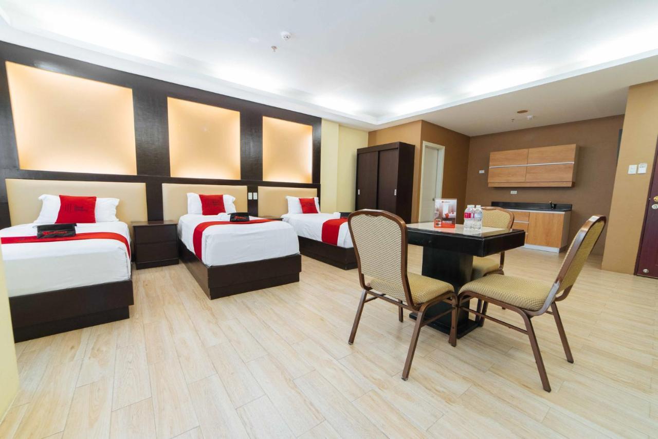 Отель Reddoorz Premium Near Trinoma Кесон-Сити Экстерьер фото