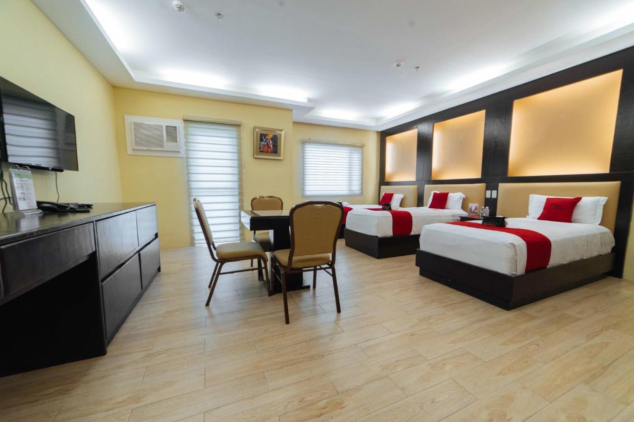 Отель Reddoorz Premium Near Trinoma Кесон-Сити Экстерьер фото